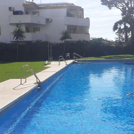 Apartamento- Atico En Mijas Costa , Con Piscina. Sitio de Calahonda 外观 照片